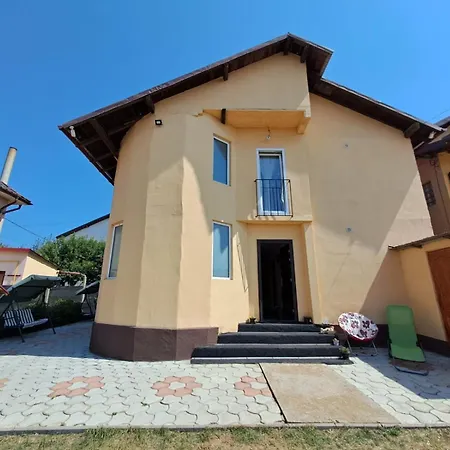 ゲストハウス Casa Vlad 4*